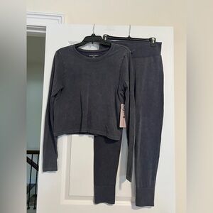 NWT Women’s Harmony and Balance 2-piece lounge set